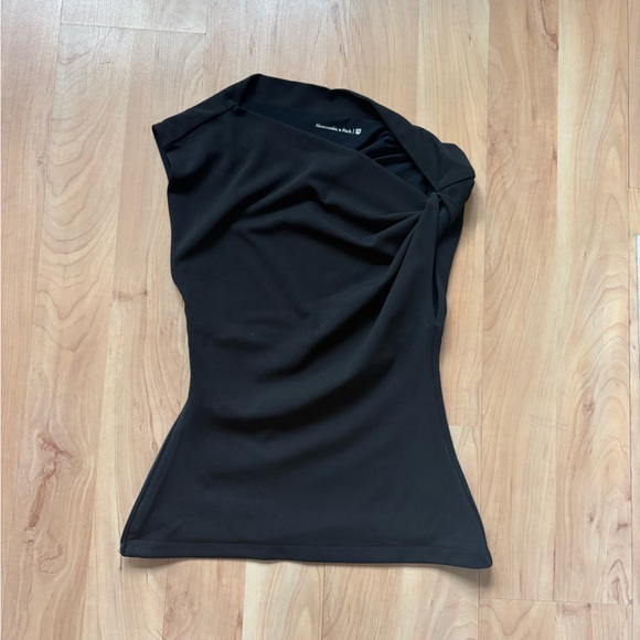 Abercrombie & Fitch Tops - Abercrombie & Fitch Black Top
